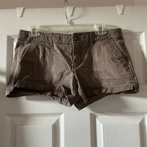 Old navy khaki shorts